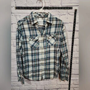 Aeropostale button-down shirt in a blue, green, and plaid pattern Size Small